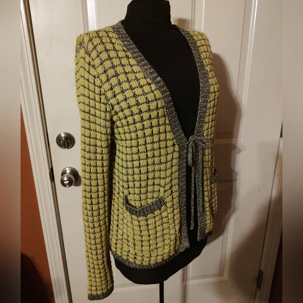 🌿🩶🌿 Gorgeous Chartreuse & Silver Metallic Open Weave Tie Cardigan - S - Picture 8 of 16